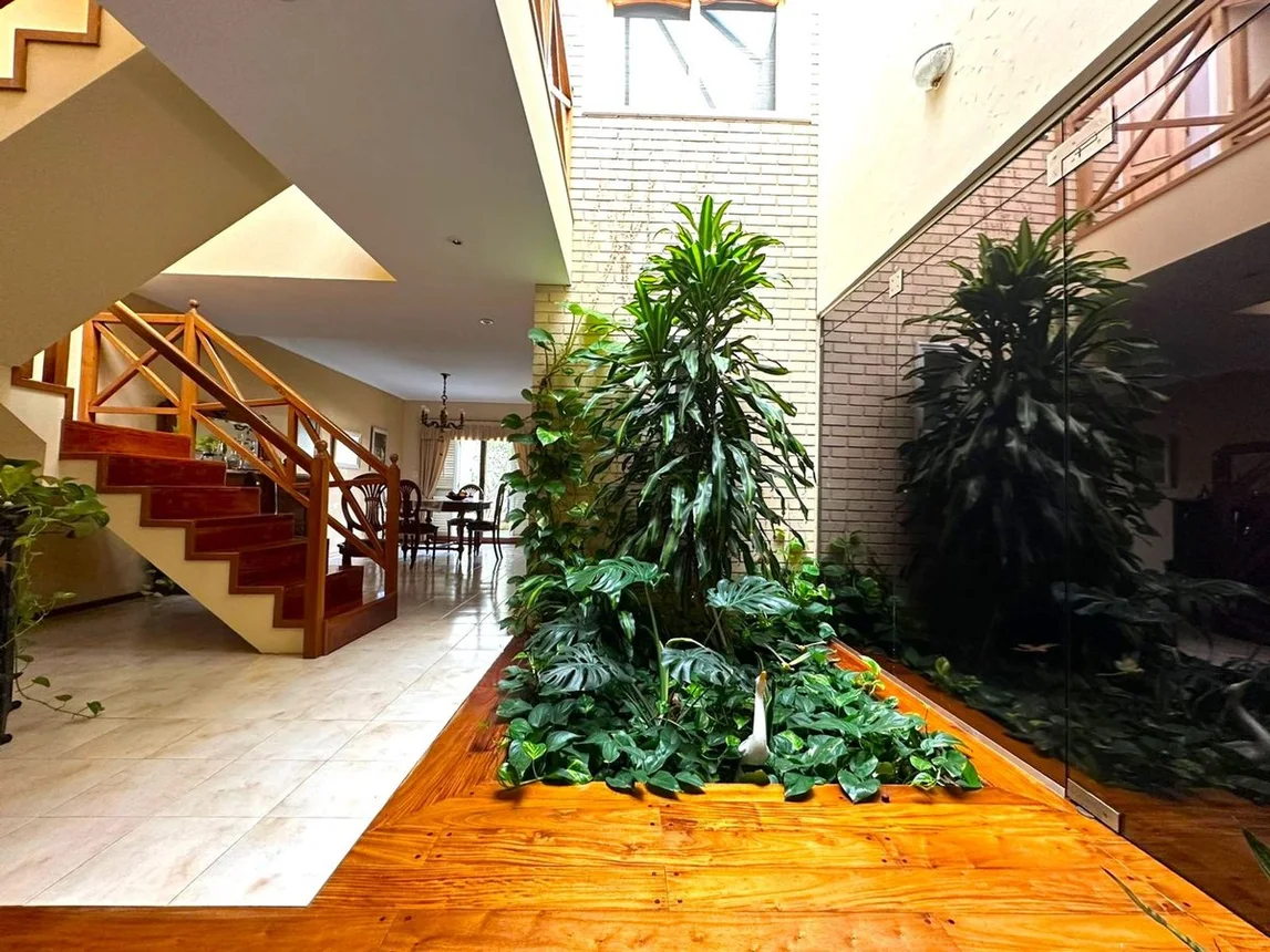 Casa de 5 ambientes en venta en Lanús Este, Juan Bautista Justo 1700, foto 2