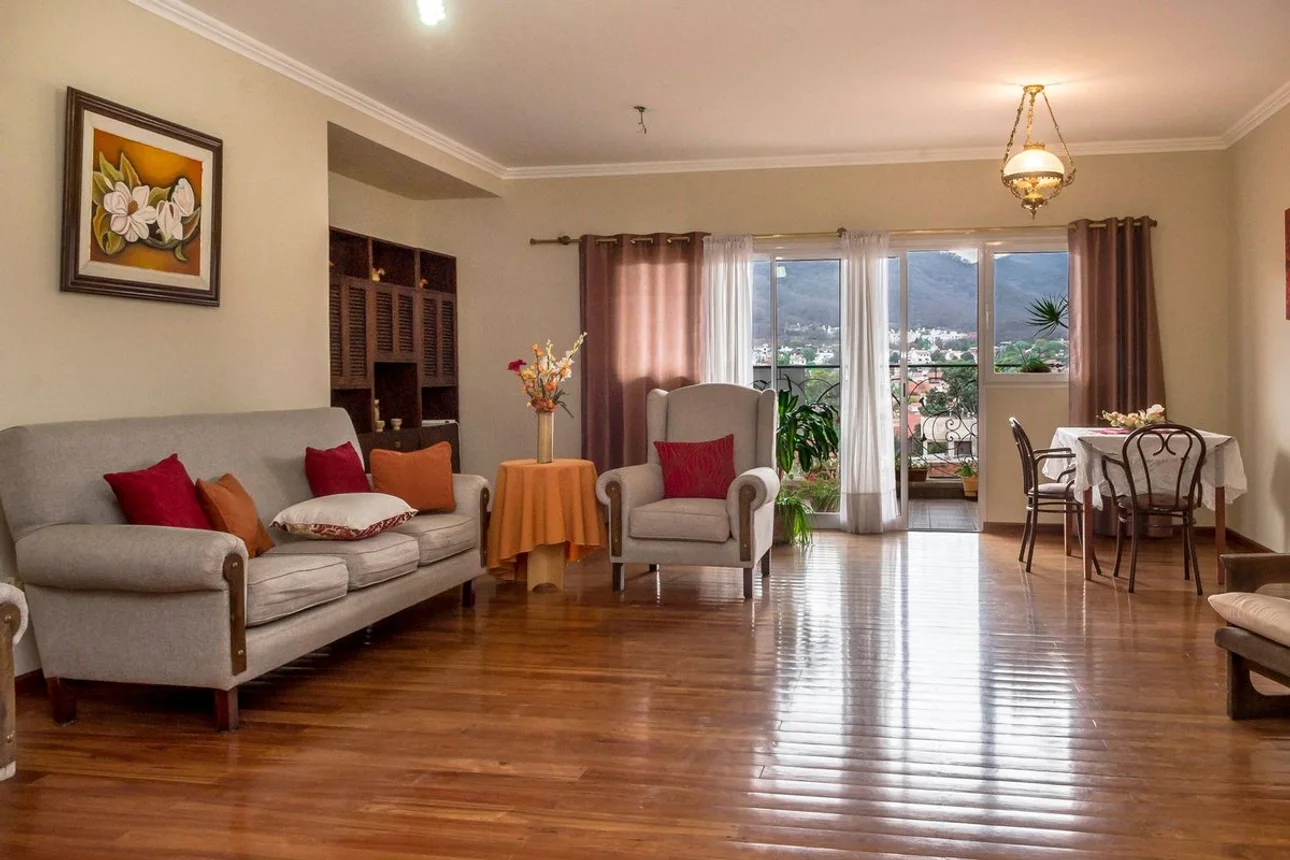 Piso de 6 ambientes en venta en Salta, Tres Cerritos. Av. Reyes Católicos 1600, foto 4