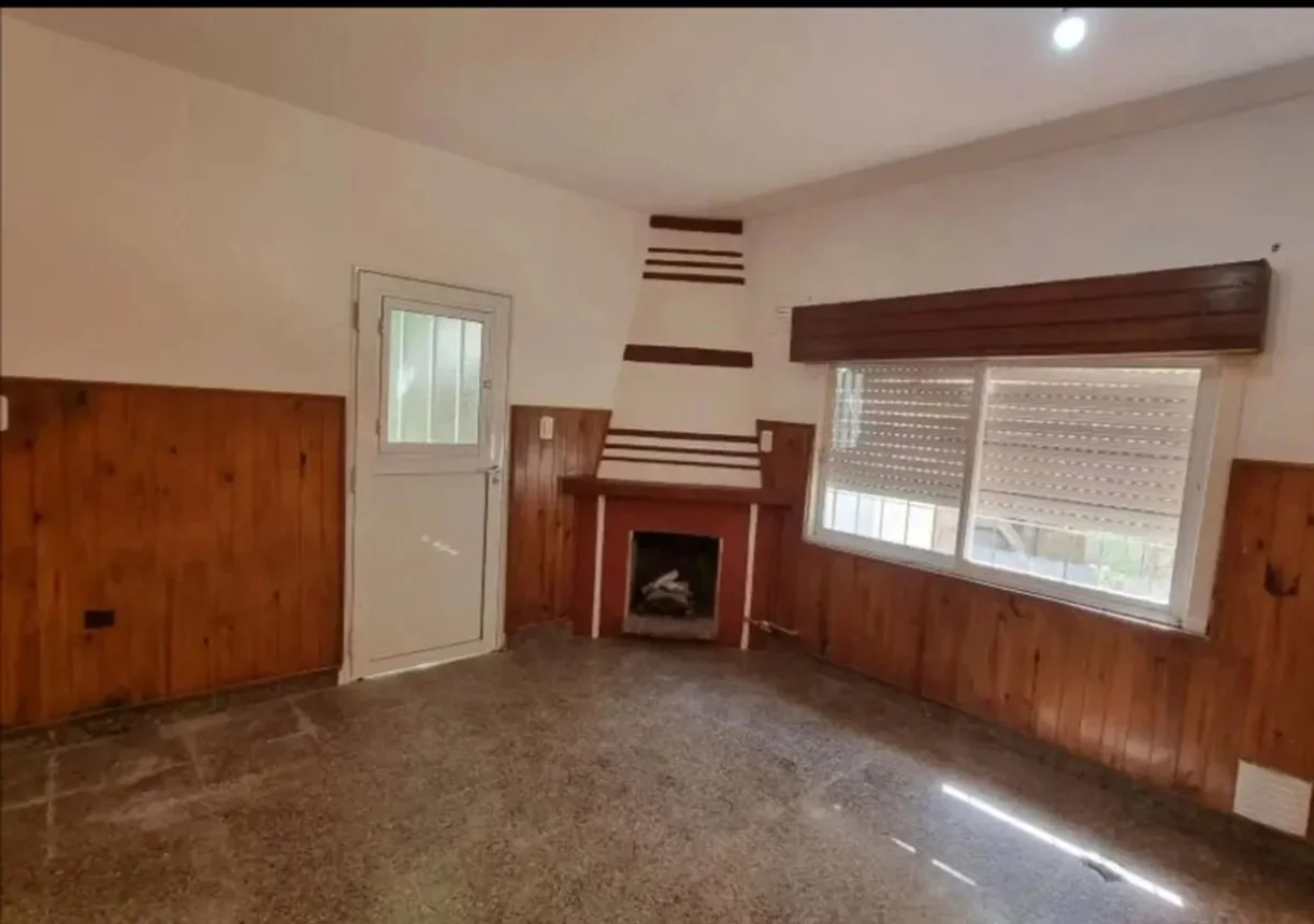 En viale, casa 5 ambiente con gran terreno, foto 2