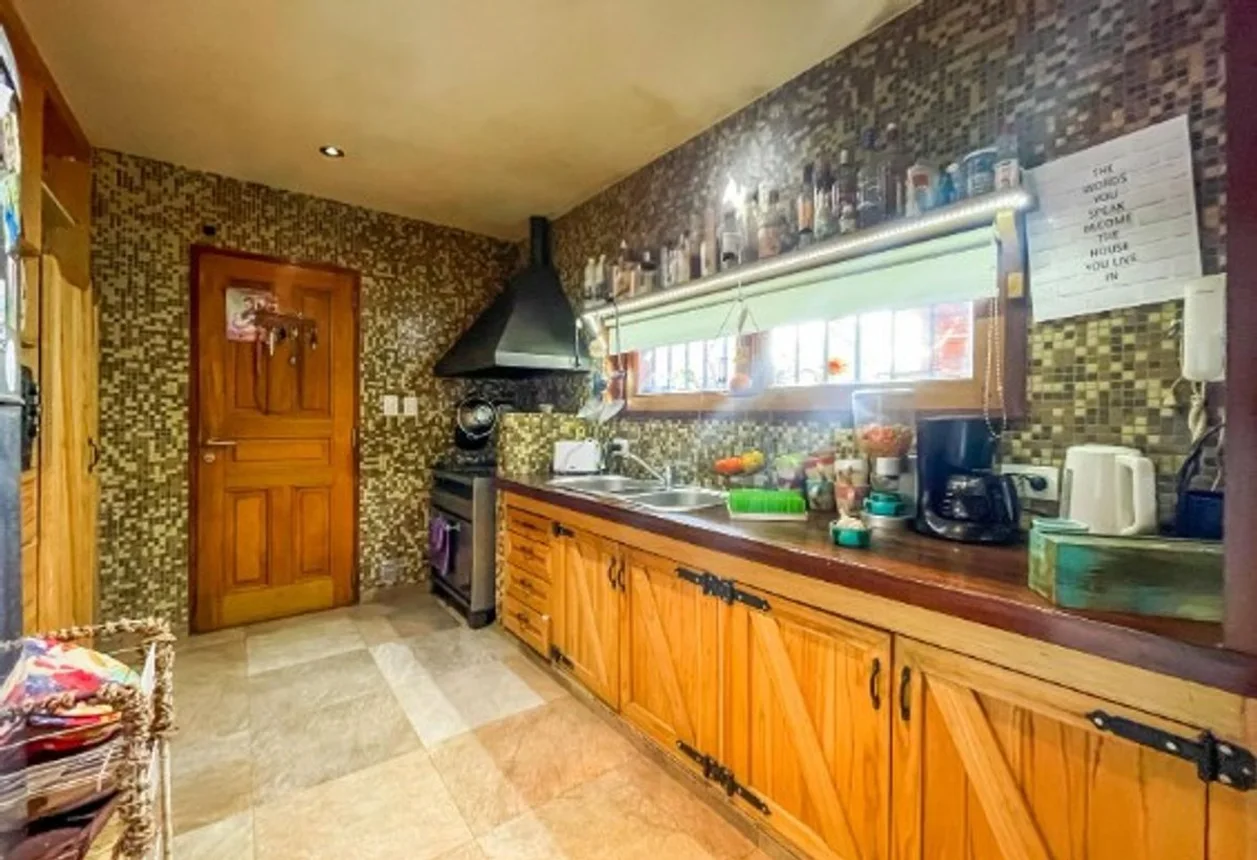 Casa en venta en Manuel B. Gonnet, foto 2