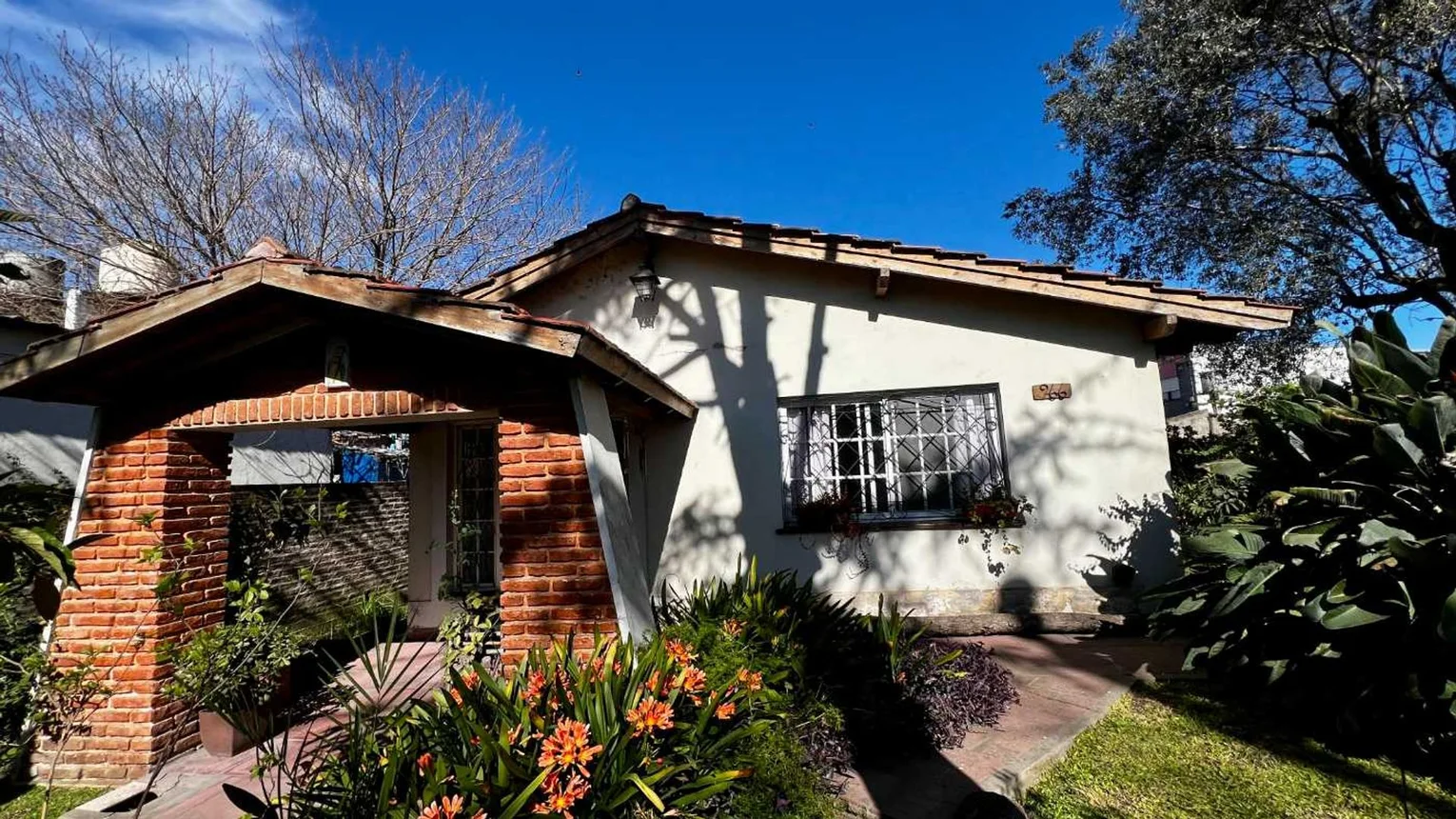 Casa de 6 ambientes en venta en Longchamps, Los Studs 900, foto 3