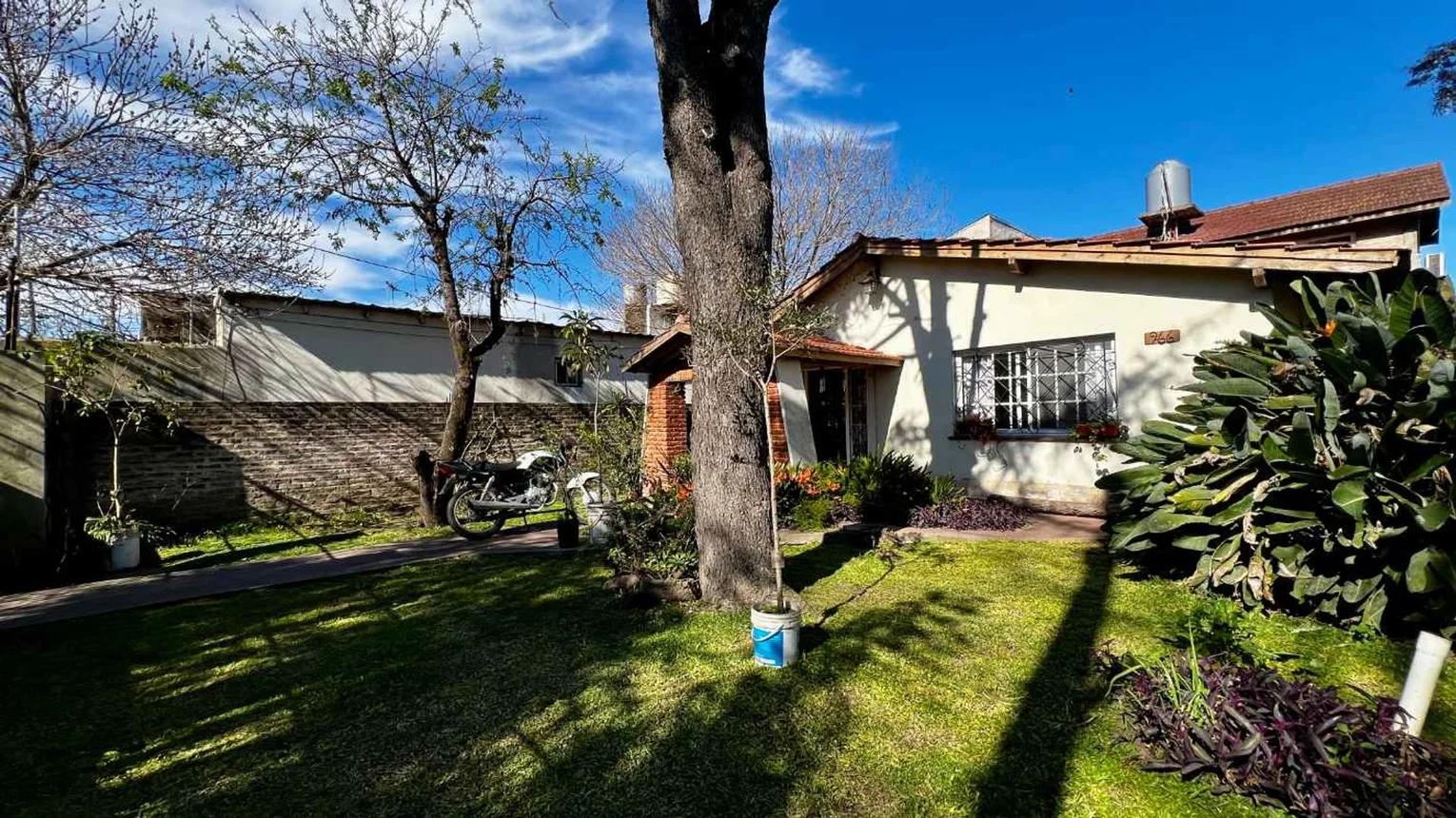 Casa de 6 ambientes en venta en Longchamps, Los Studs 900, foto 2
