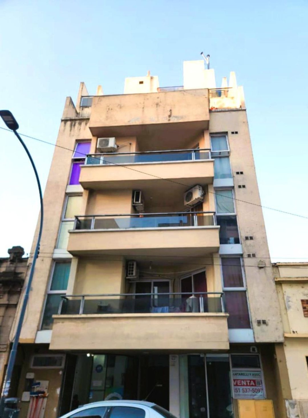 VENTA DEPARTAMENTO ALBERDI 51 M2  ESCRITURA