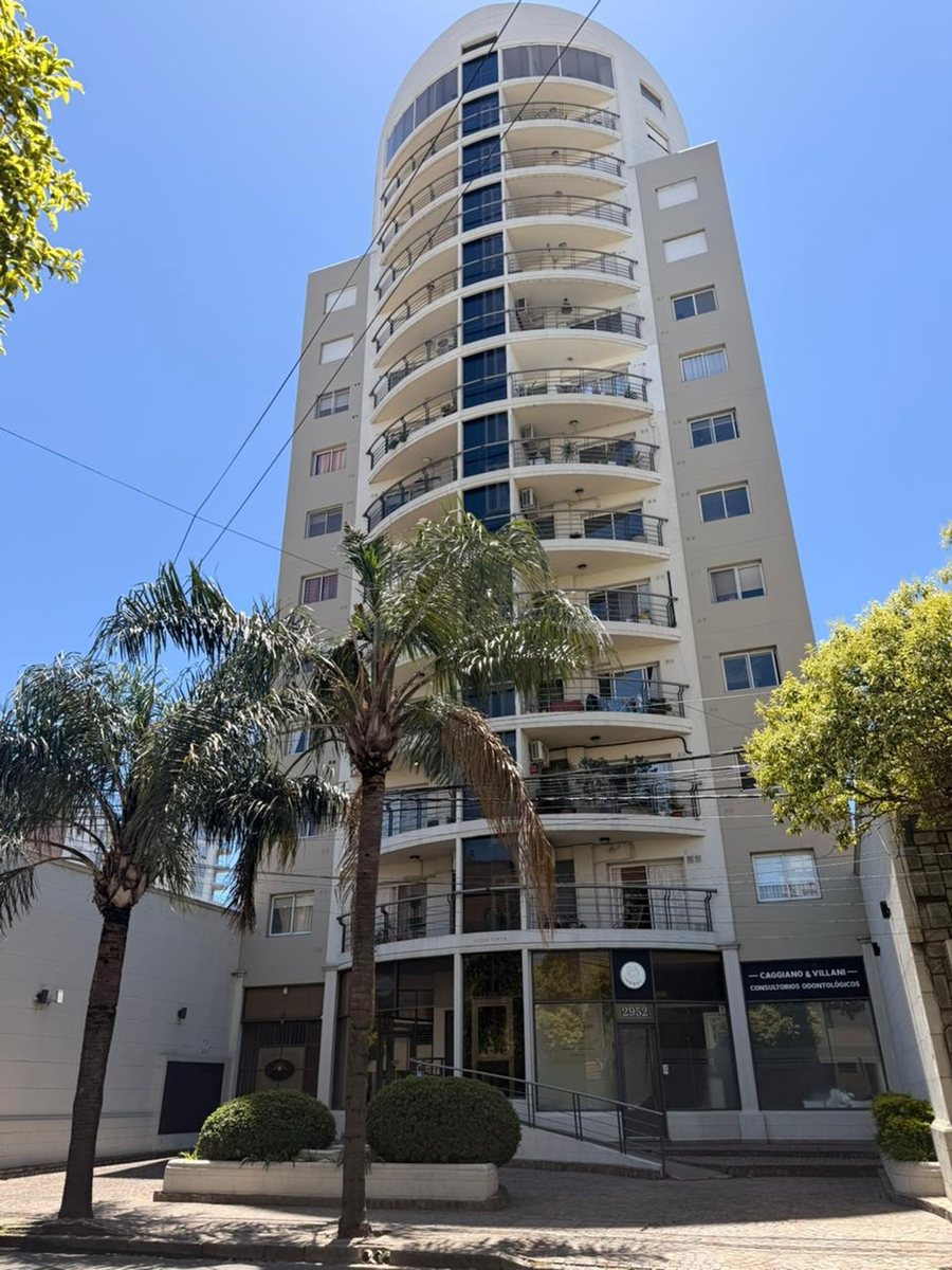 Venta excelente piso en suipacha 2958 zona centro