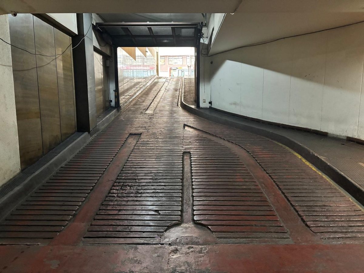 Foto 5 — VENTA COCHERA EN RECOLETA