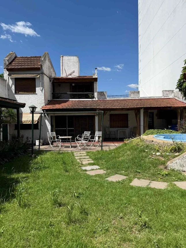 Casa en venta en Pilar