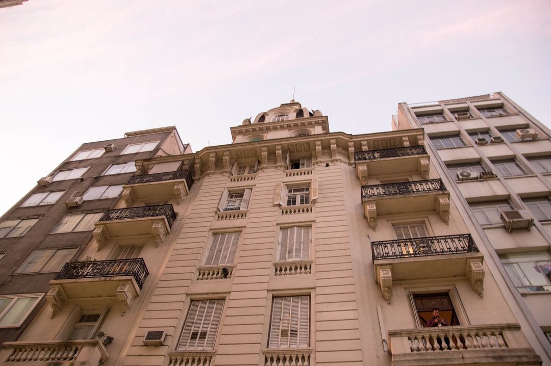 VENTA DEPTO 2 AMBIENTES EDIFICIO HISTORICO RETIRO