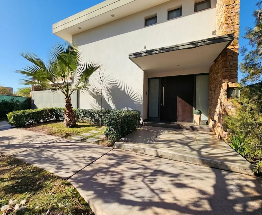 Casa en venta en Guaymallén