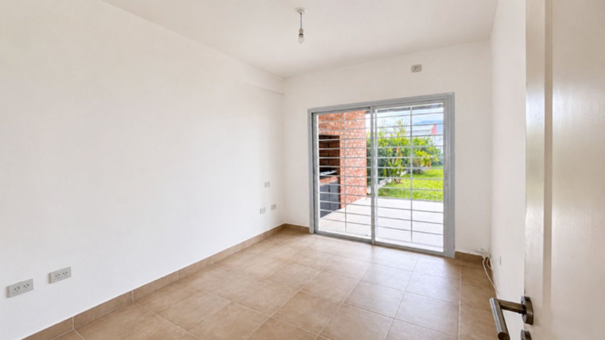 CASA EN TIERRA MIA CIRCUNVALACION OESTE ATOCHA - foto 4