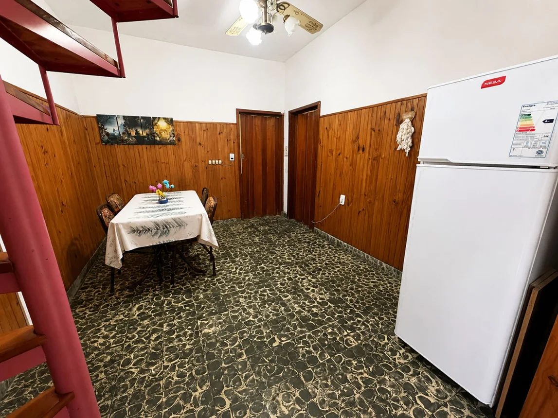 Casa de 5 ambientes en venta en Lanús Oeste, Francisco García Romero 2500