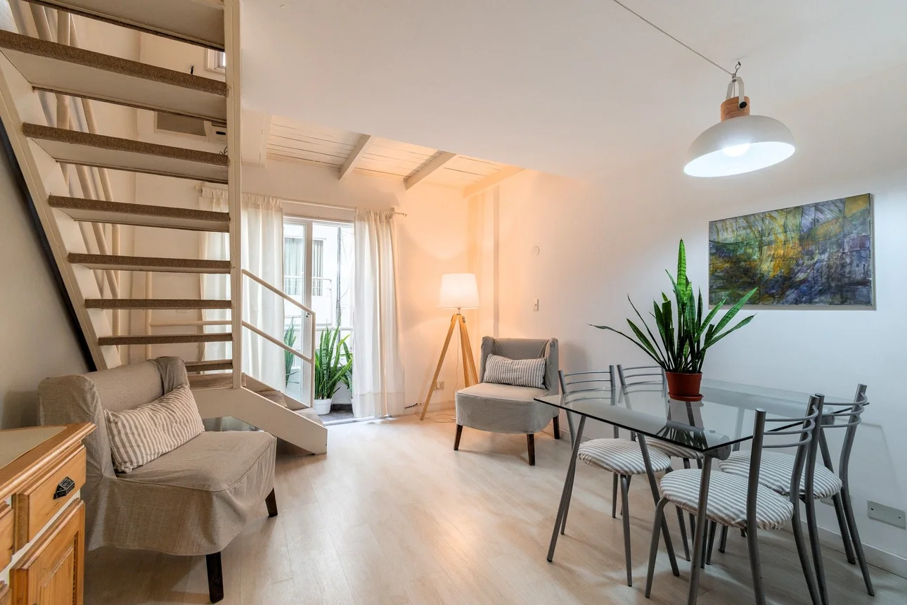 Departamento de 2 ambientes en venta en Retiro, Suipacha 1300