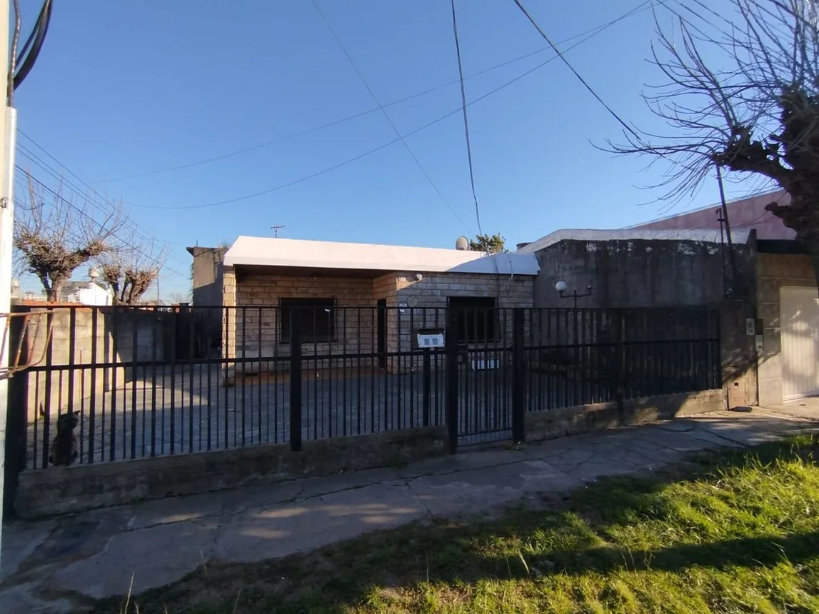Casa en venta en Morón, foto 3