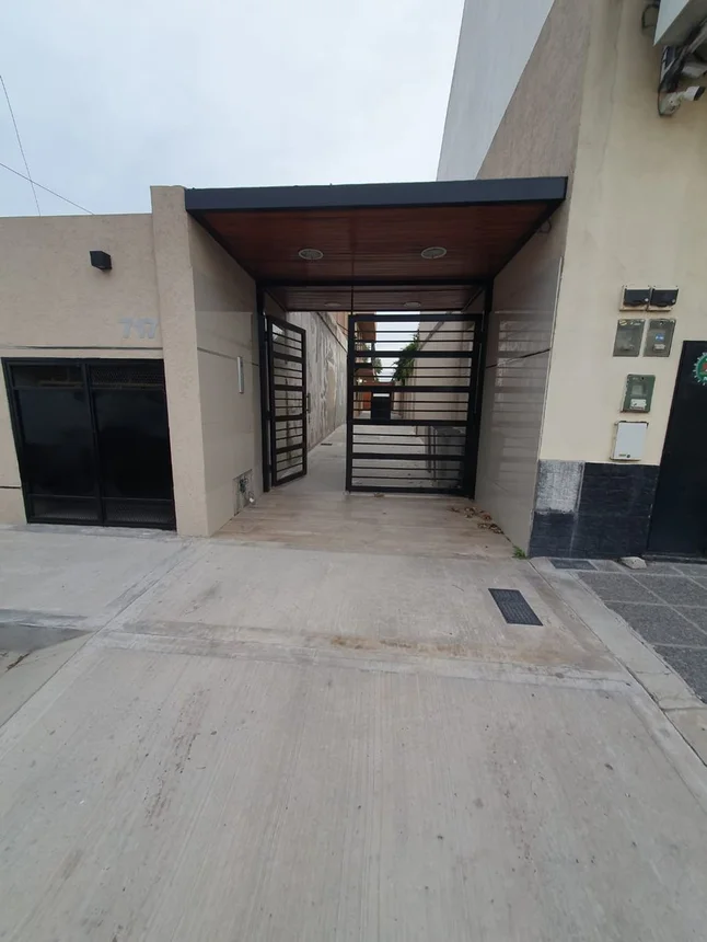 5 departamentos en lote propio -morón rentable, foto 4