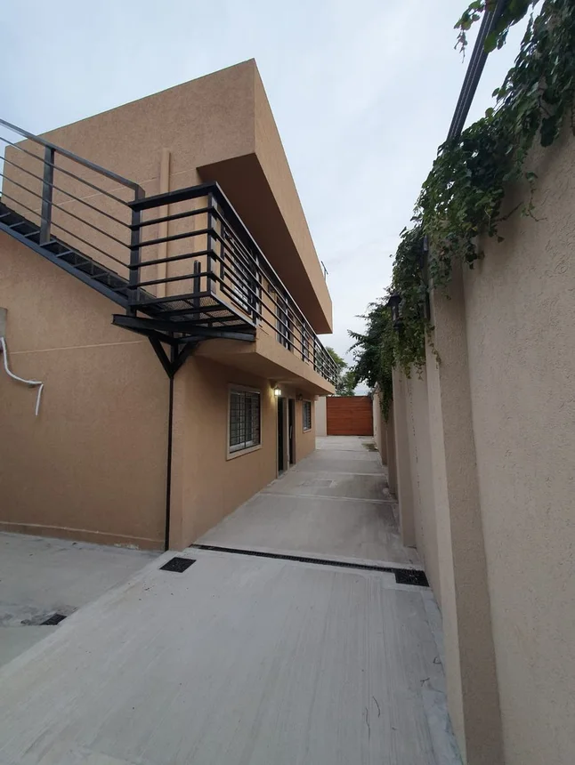 5 departamentos en lote propio -morón rentable, foto 2