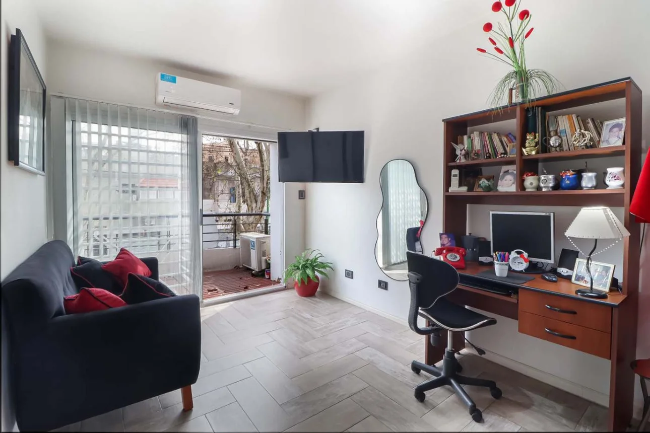 Departamento de 2 ambientes en venta en Parque Chacabuco, Avenida Curapaligüe 1400
