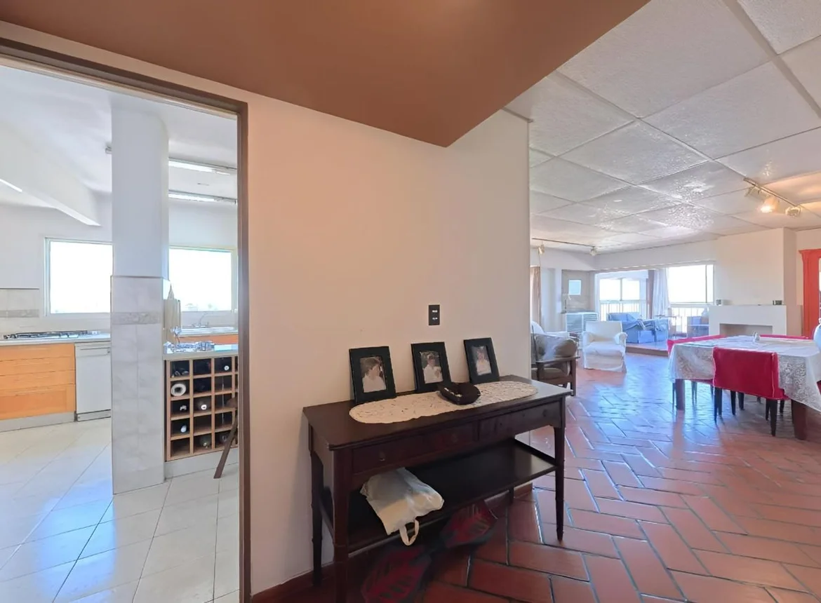 Piso de 5 ambientes en venta en Acassuso, Avenida Santa Fe 400, foto 3