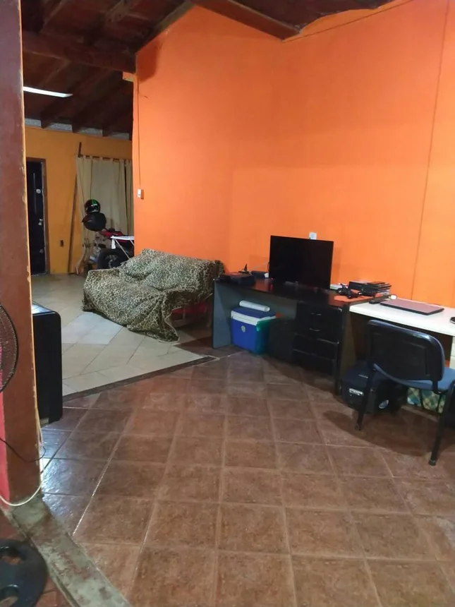Casa de 5 ambientes en venta en Moreno, Roberto Koch 2500, foto 4