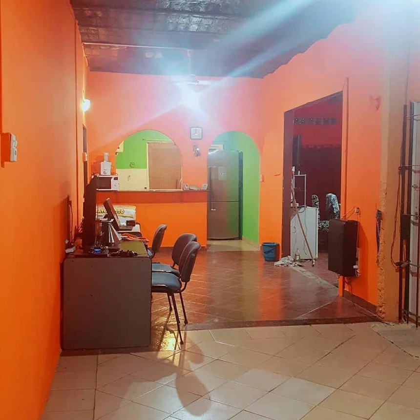 Casa de 5 ambientes en venta en Moreno, Roberto Koch 2500, foto 2