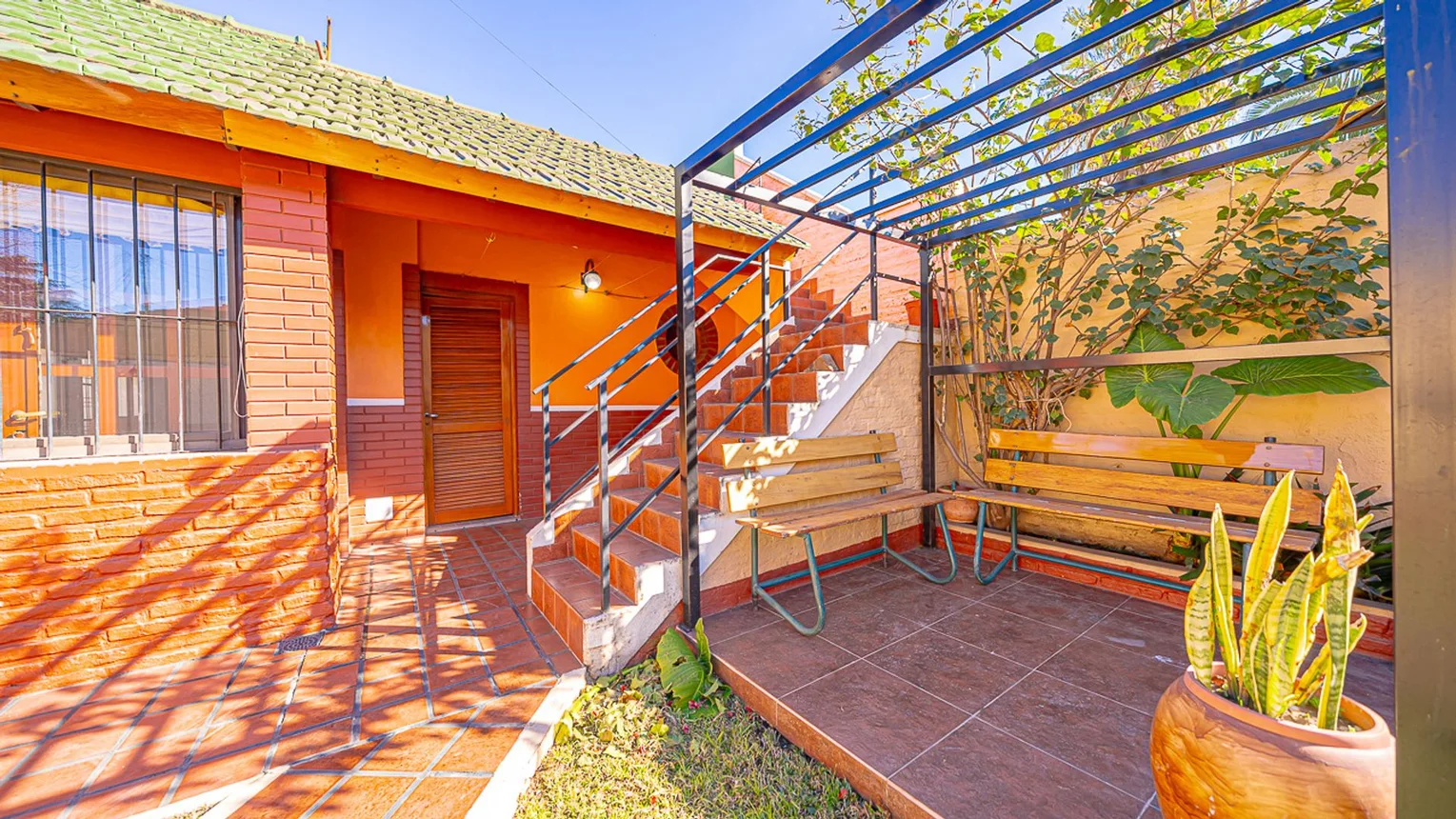 Casa en venta en Villa Luzuriaga, foto 5