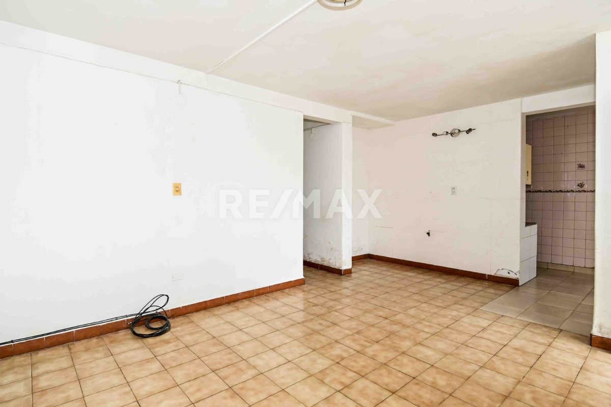 CASA EN VENTA B° EL TRIBUNO APTA CREDITO 3 DORM - foto 5