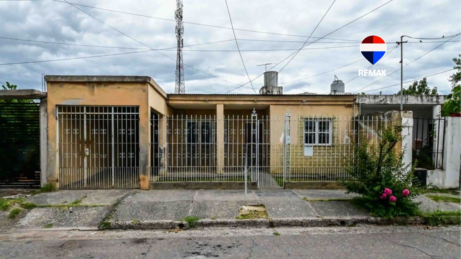CASA EN VENTA B° EL TRIBUNO APTA CREDITO 3 DORM - foto 1