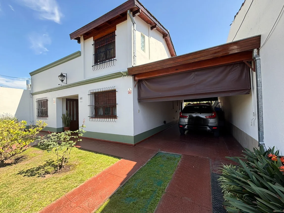 Casa en venta en Hurlingham, foto 2