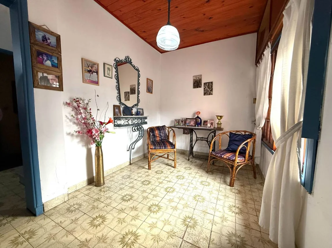 Casa en venta en Caseros, foto 3