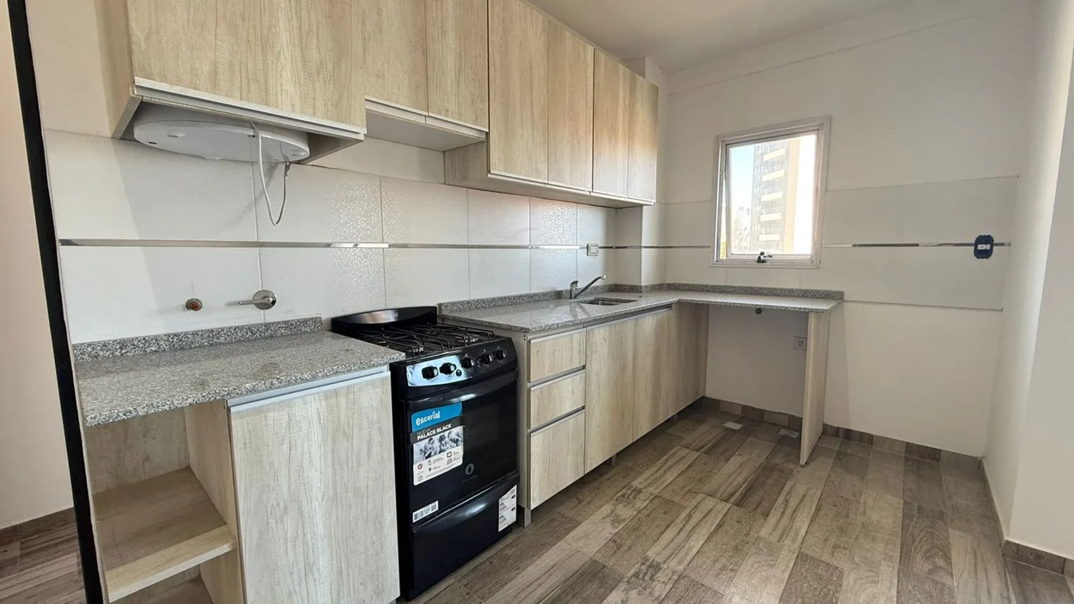 Departamento en venta en Lanús Oeste, foto 2
