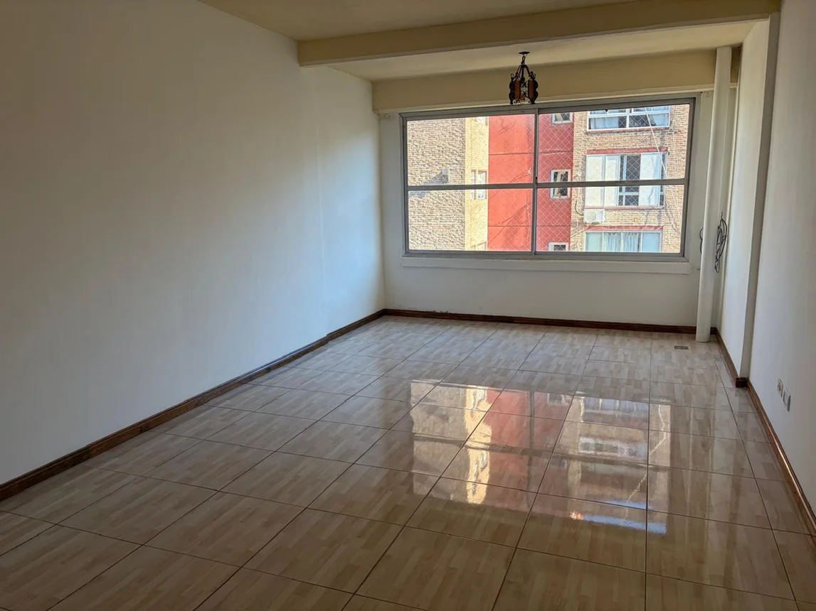 Departamento de 2 ambientes en venta en Villa Lugano, Avenida Castañares 4700
