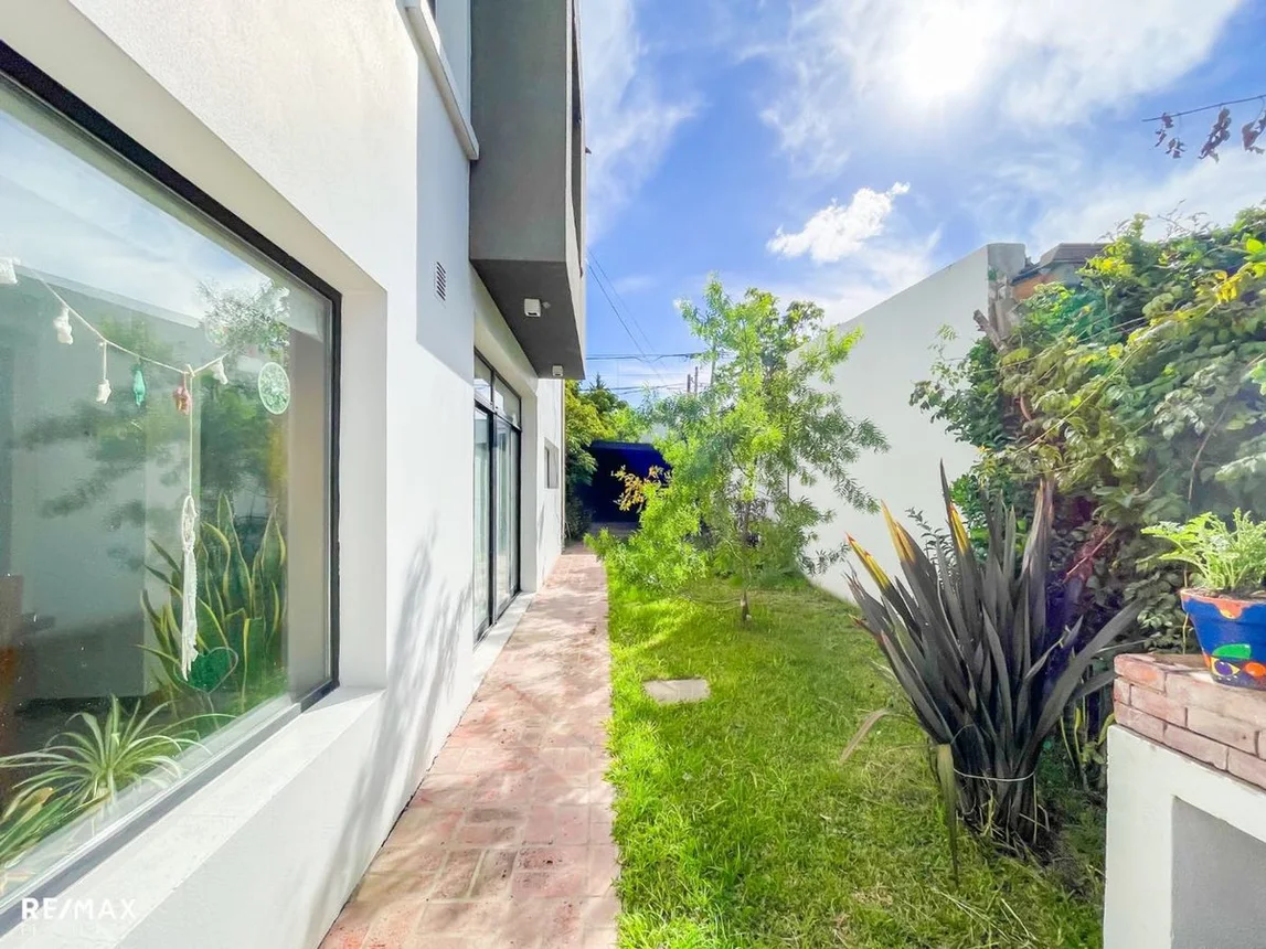 Casa en venta en City Bell, foto 3
