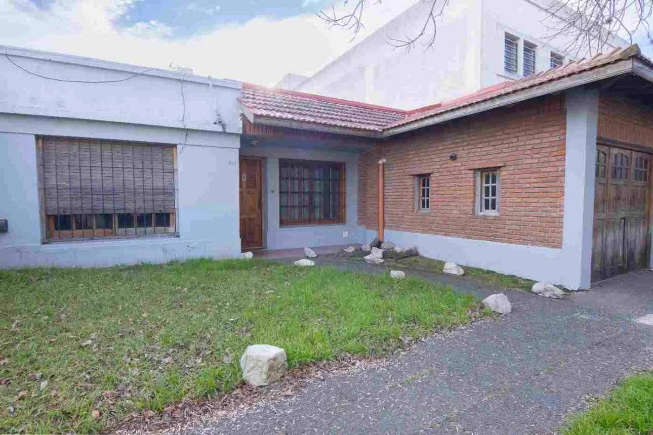 Casa en venta en Bernal Este