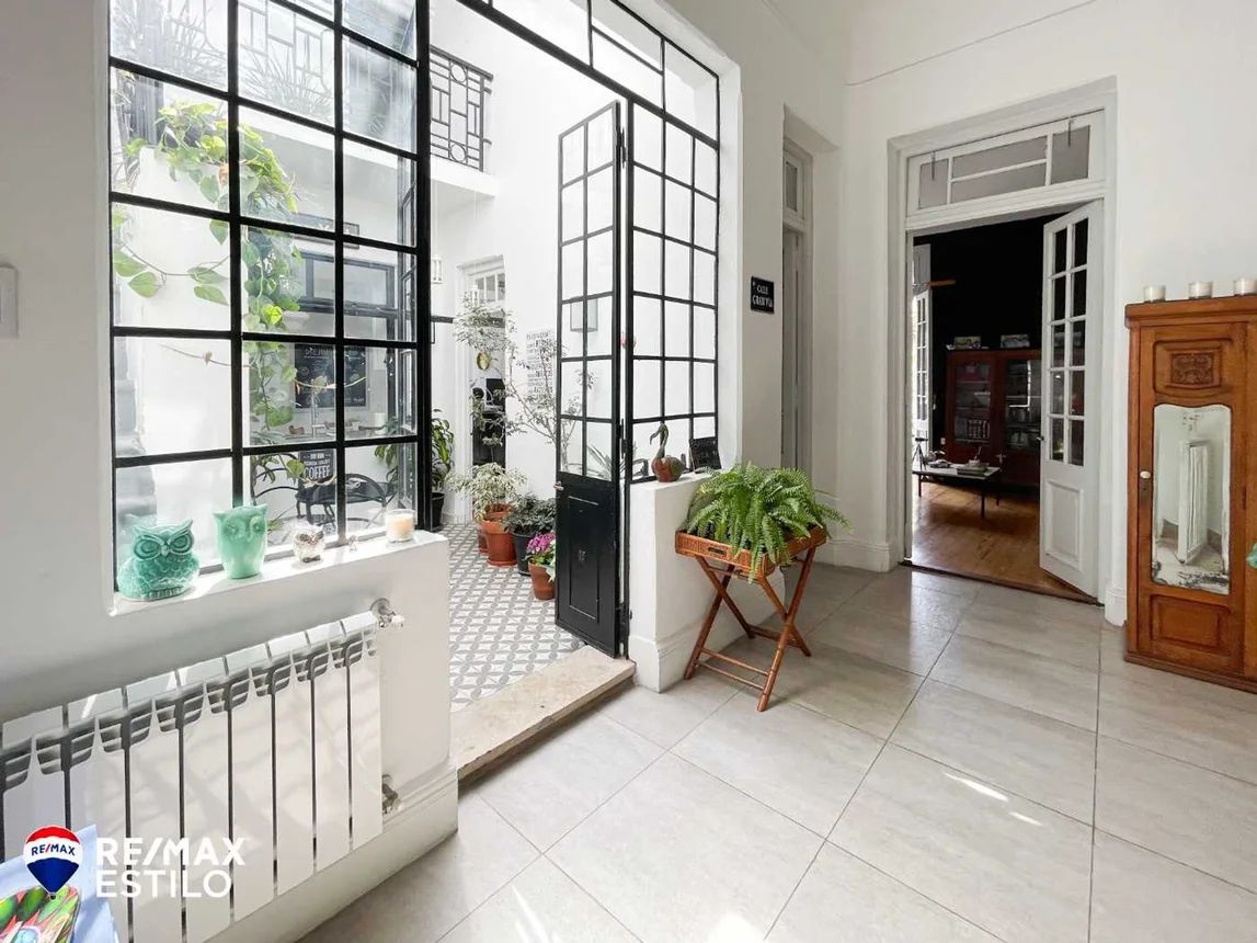 Casa de 8 ambientes en venta en La Plata, 51 Esquina 3 400, foto 3