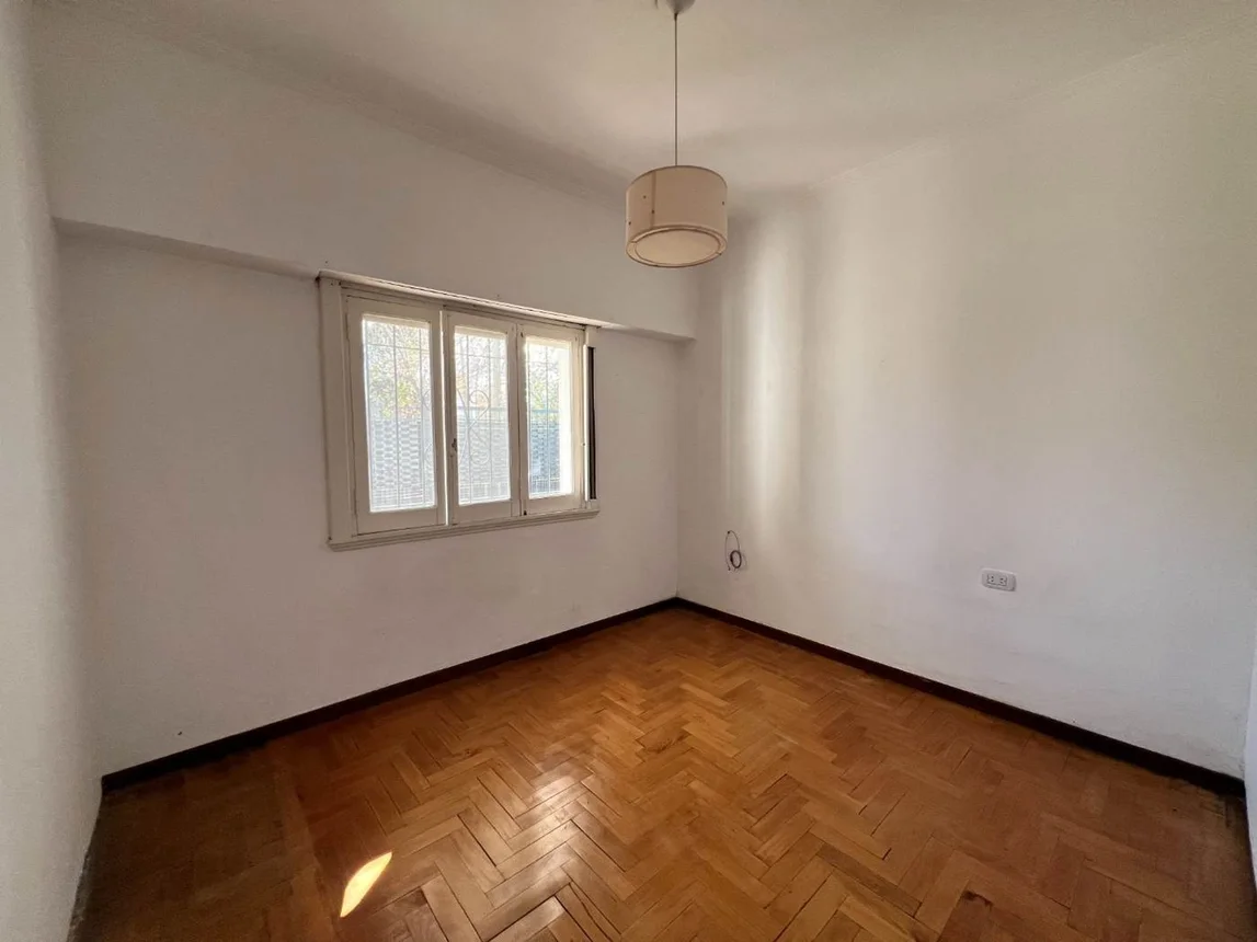 Casa de 3 ambientes en venta en City Bell, 466 E/ 14c y 15 700, foto 4