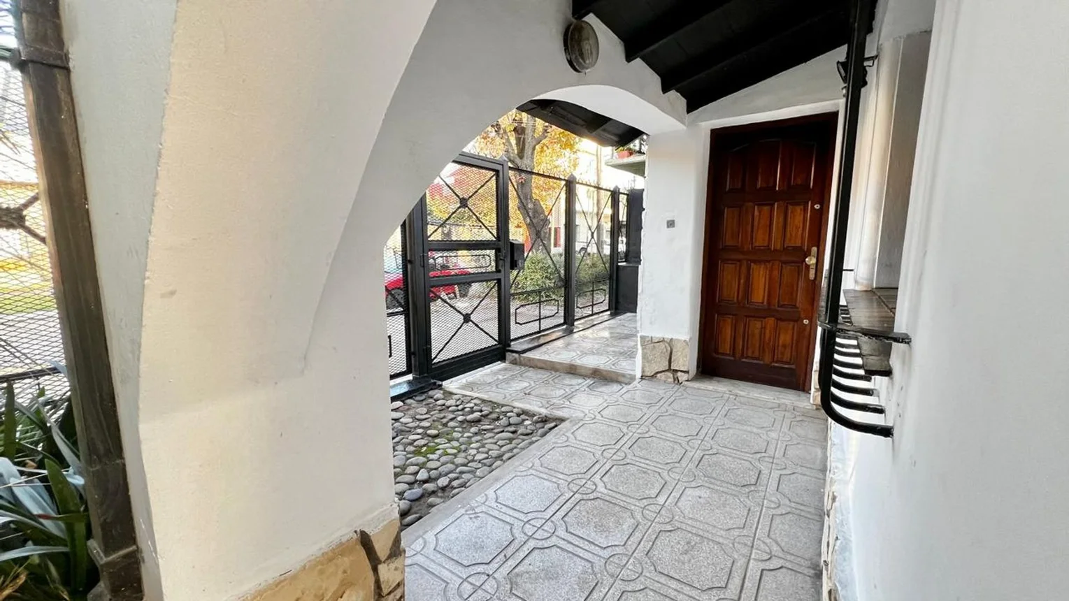 Casa de 6 ambientes en venta en Lanús Oeste, Bolivia 1300, foto 2