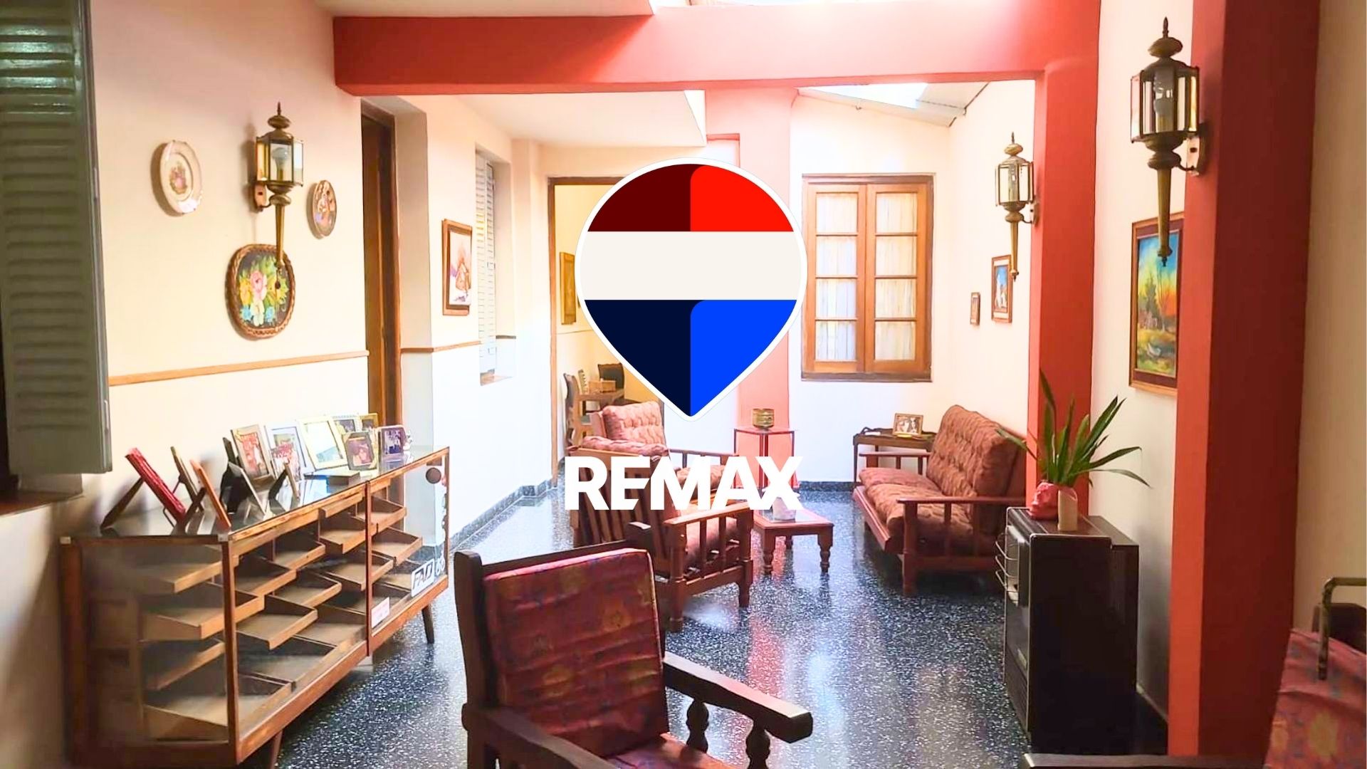 CASA VENTA O PERMUTA CENTRO ESPAÑA AL 800 - foto 1