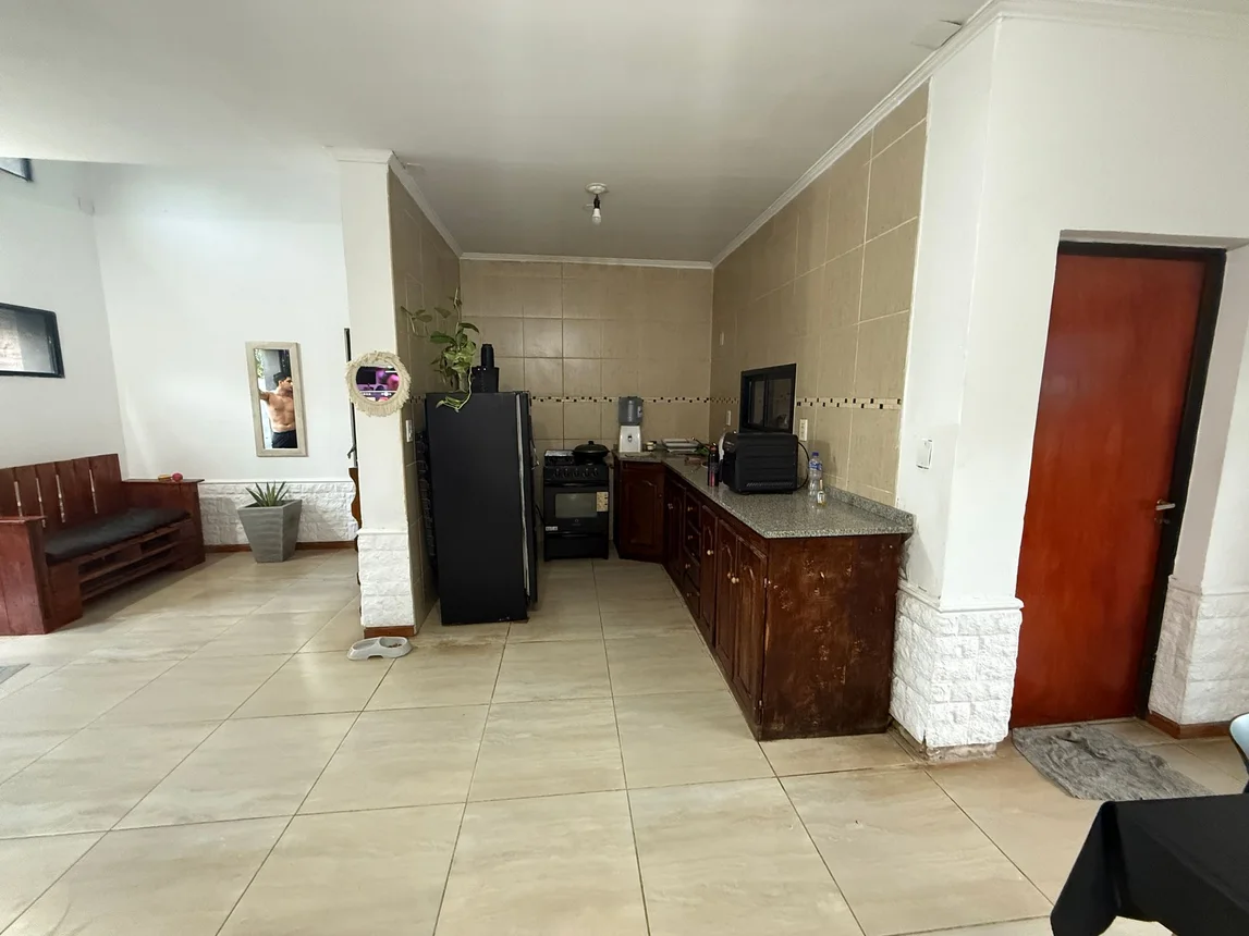 Remax vende casa en pueblo candioti santa fe, foto 4