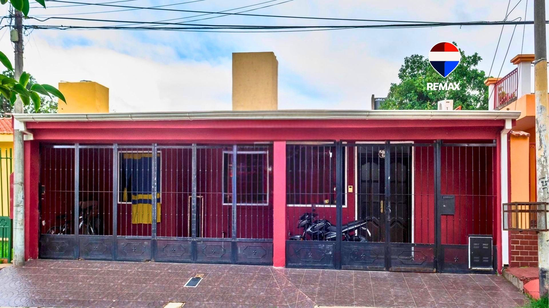 CASA VENTA ZONA NORTE 6 DORMITORIOS - foto 1