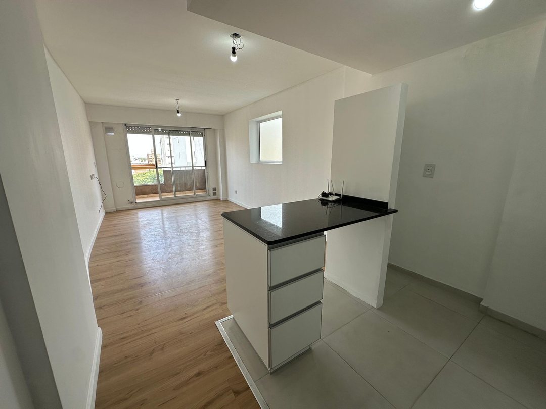VENTA DEPARTAMENTO MONOAMBIENTE BALCÓN MARTIN