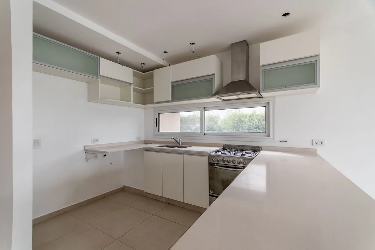 Casa de 5 ambientes en venta en Belén de Escobar, Libertad 300, foto 5