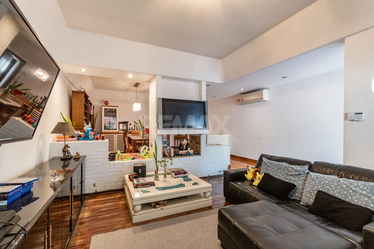 Casa de 6 ambientes en venta en Villa Real, Calle Irigoyen 2000, foto 5