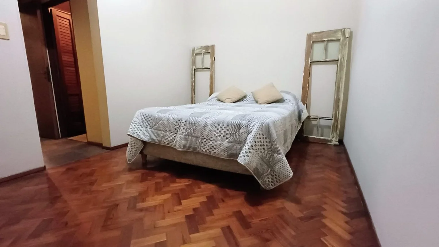 Casa de 5 ambientes en venta en Lanús Oeste, Rio de Janeiro 2200, foto 2