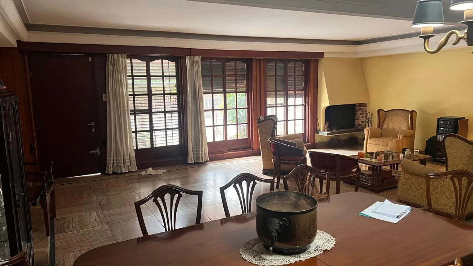 Casa de 6 ambientes en venta en Adrogué, Amenedo 100, foto 4