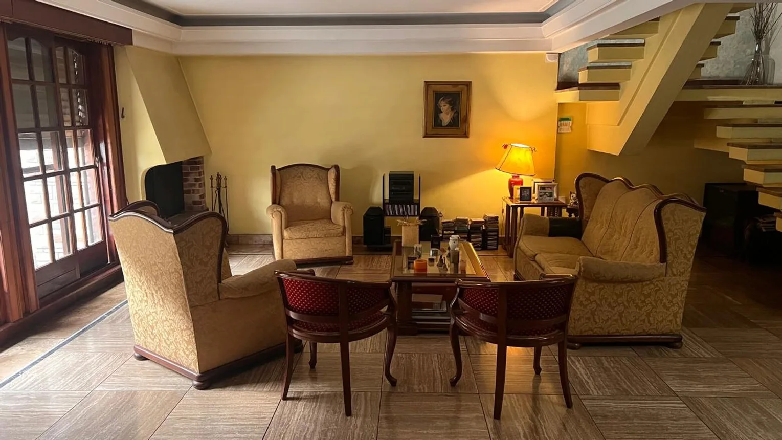 Casa de 6 ambientes en venta en Adrogué, Amenedo 100, foto 2