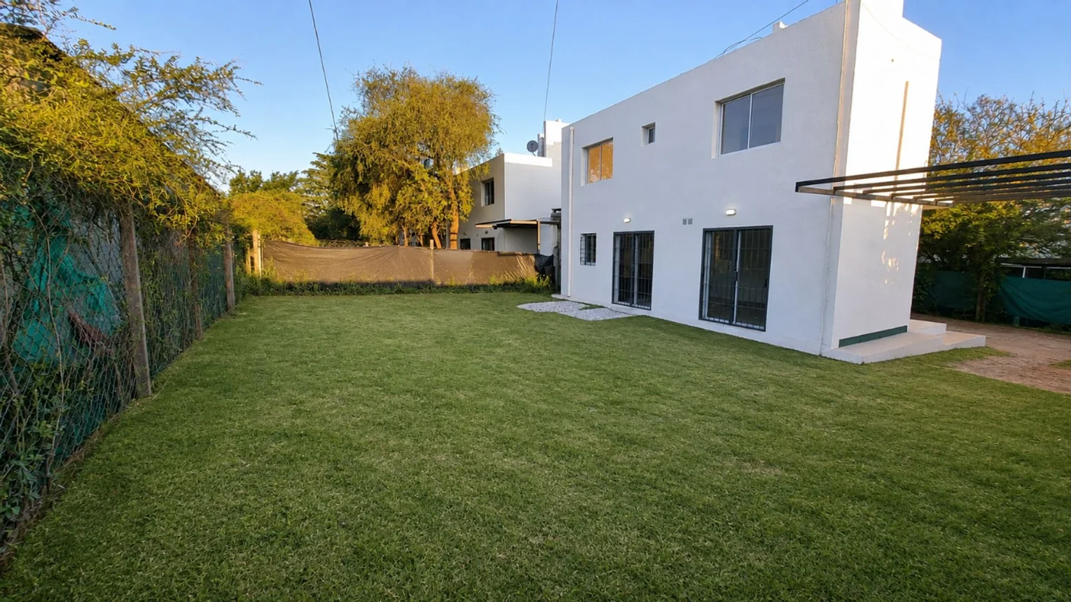 Casa dúplex de 3 ambientes en venta en Córdoba, Los Reartes 8900, foto 3