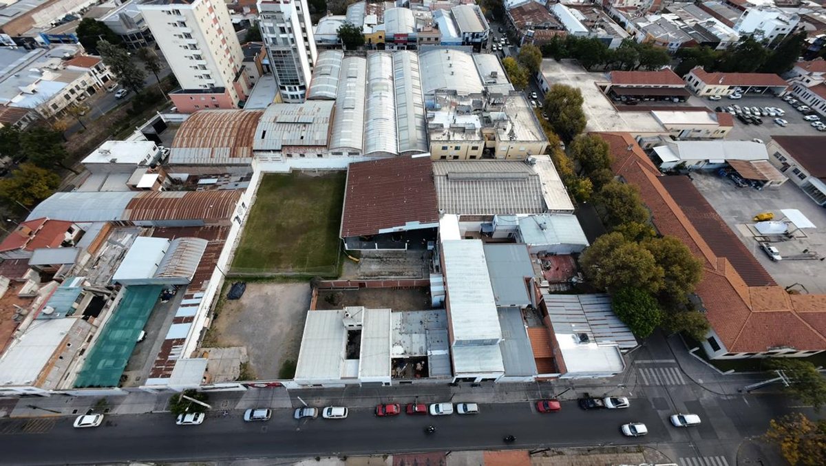TERRENO VENTA DE 2671 M2 MACROCENTRO - foto 5