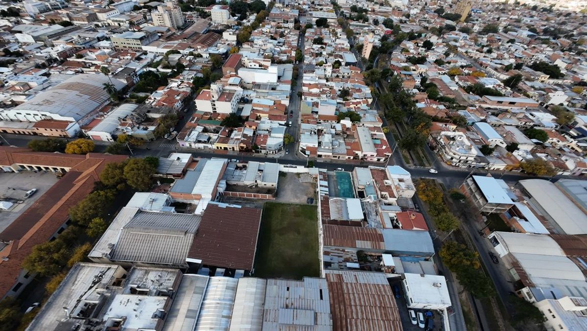 TERRENO VENTA DE 2671 M2 MACROCENTRO - foto 6