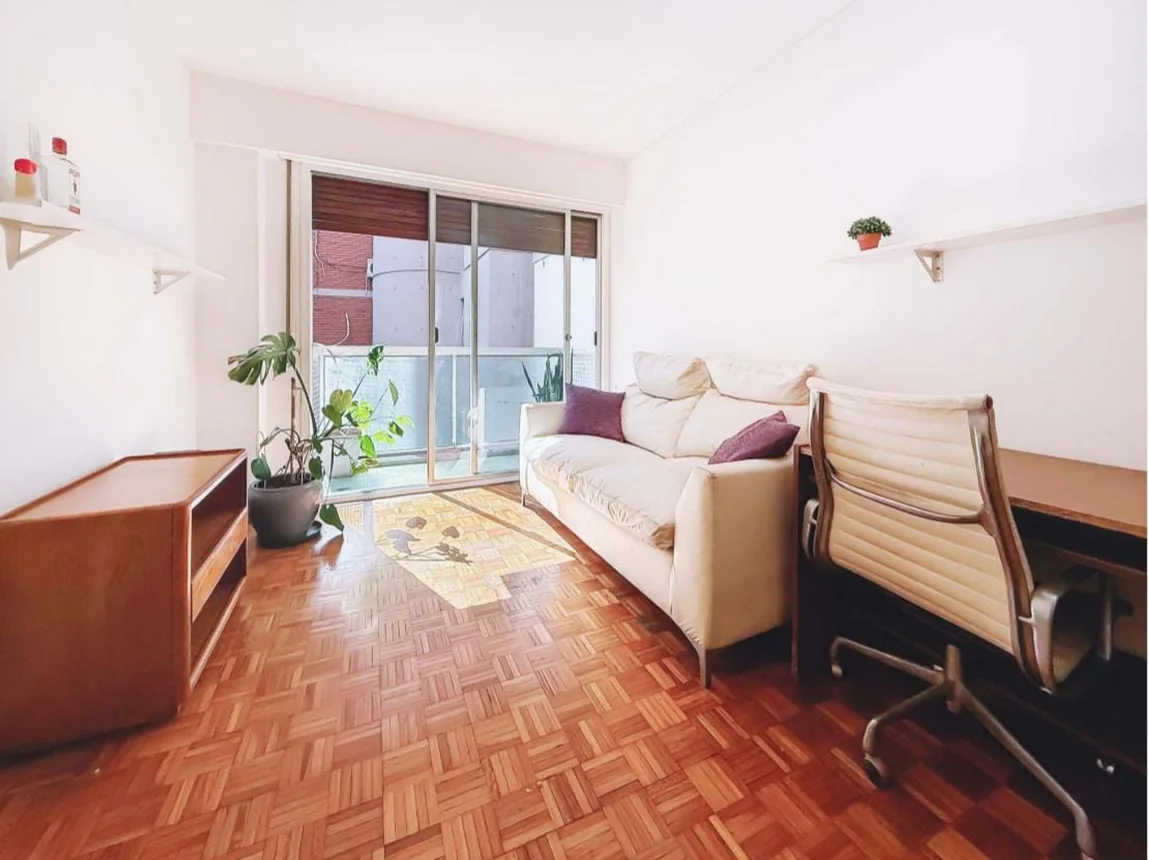 Departamento de 2 ambientes en venta en San Telmo, Avenida Paseo Colón 700