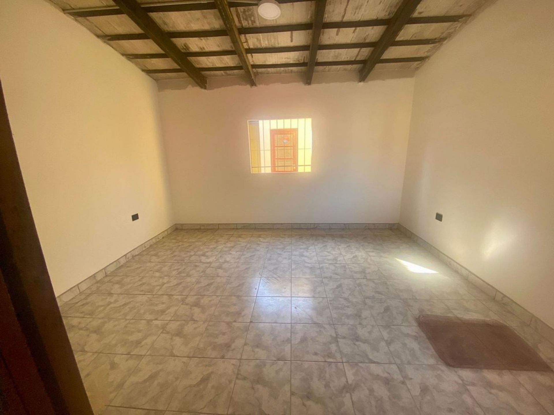 CASA VENTA REAFACCIONA 2 DORMITORIOS APTO CRÉDITO - foto 4