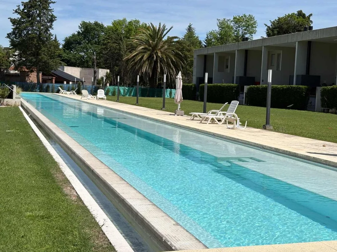 Casa dúplex en venta en Tristán Suárez, Rio Dulce 0