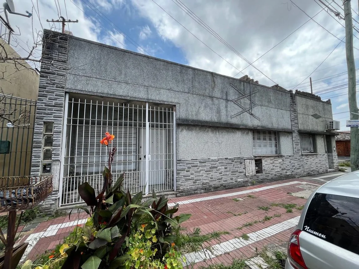 PH de 3 ambientes en venta en Valentín Alsina, Alfredo Lorenzo Palacios 2200, foto 3